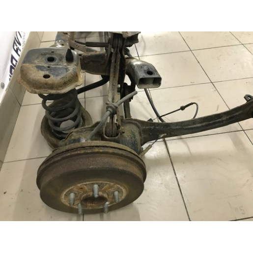 Балка подвески задняя комплектная Ford Focus 2 HB 2005-2010 1758060